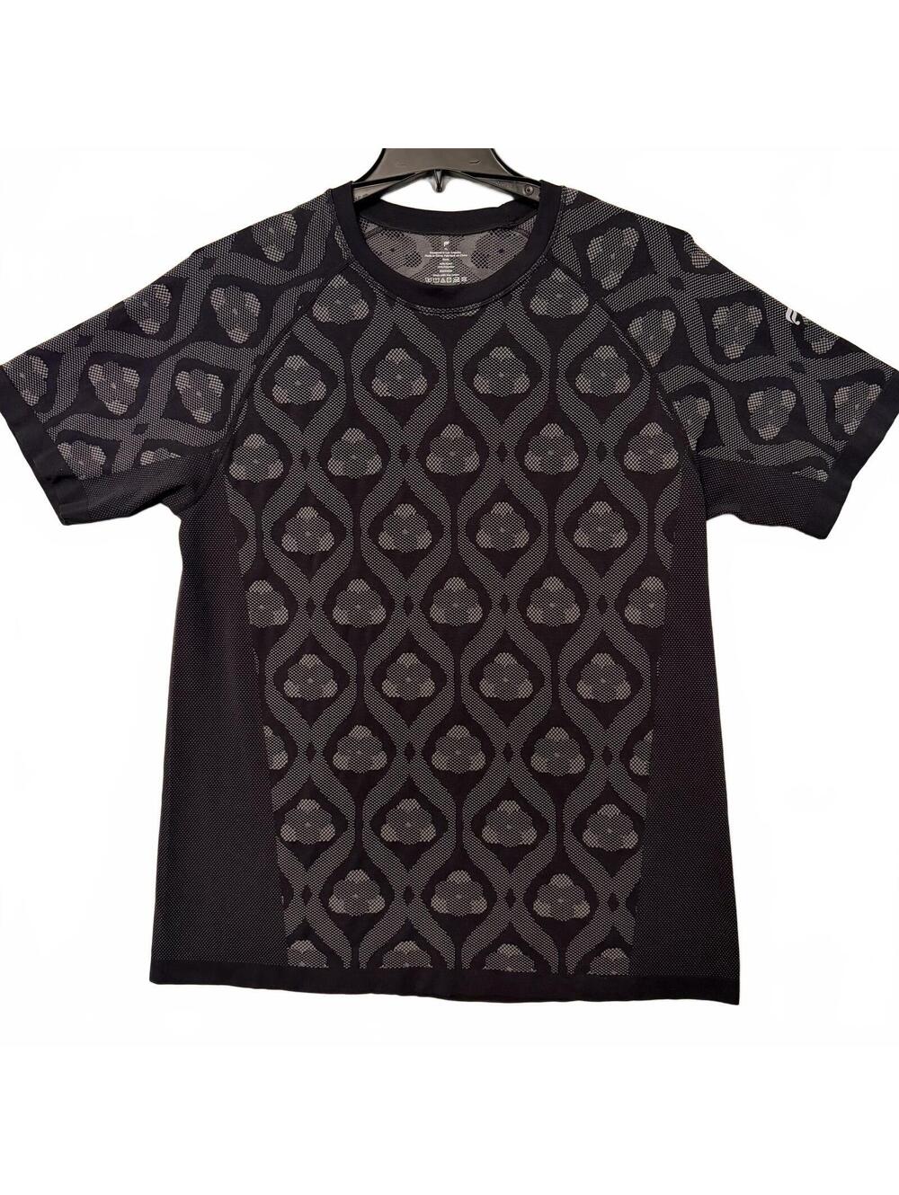 Fabletics The Training Day Tee Men's XL Black/Gray Patterned Short Sleeve Shirt
